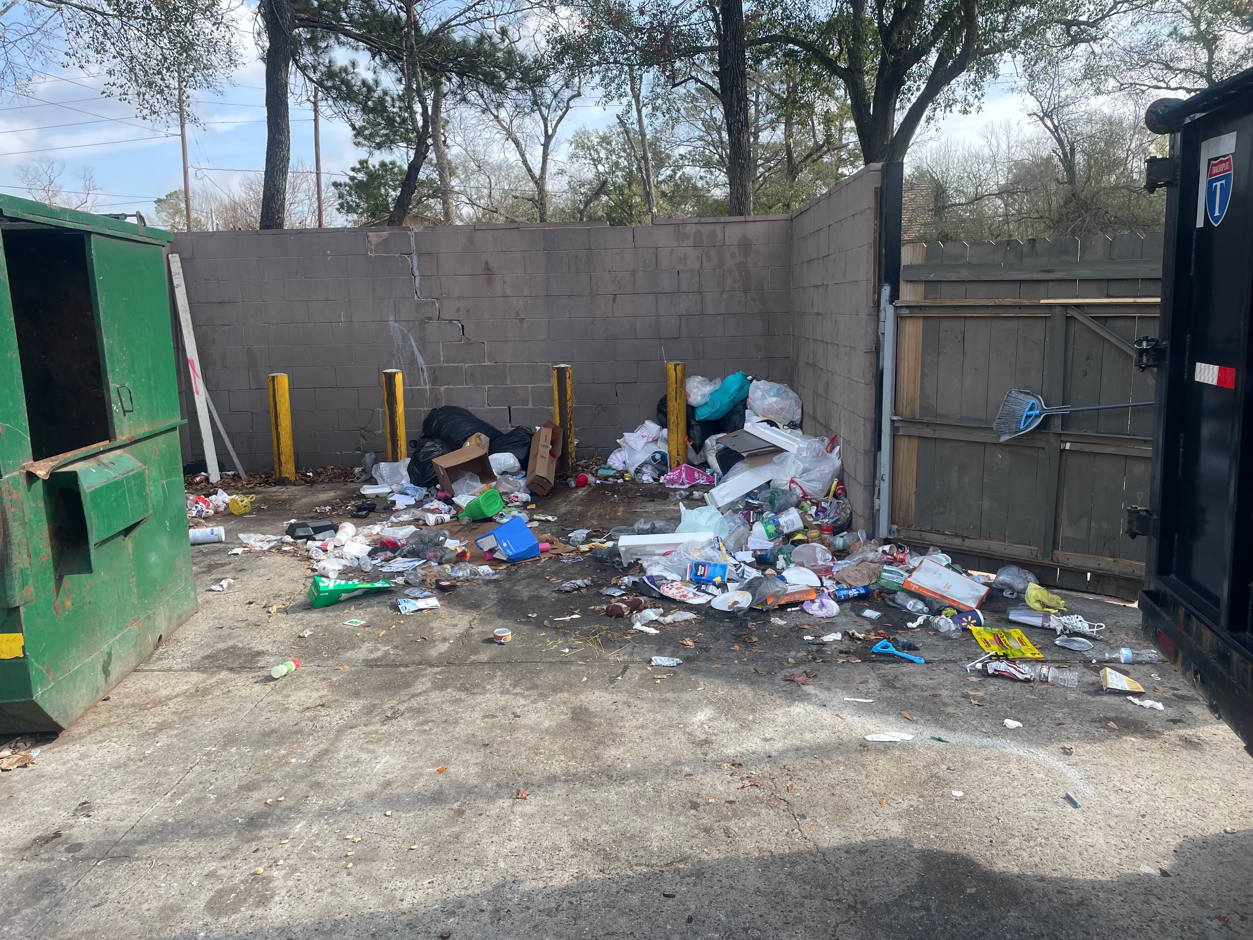 Dumpster Pad Cleanup in Cypress, TX