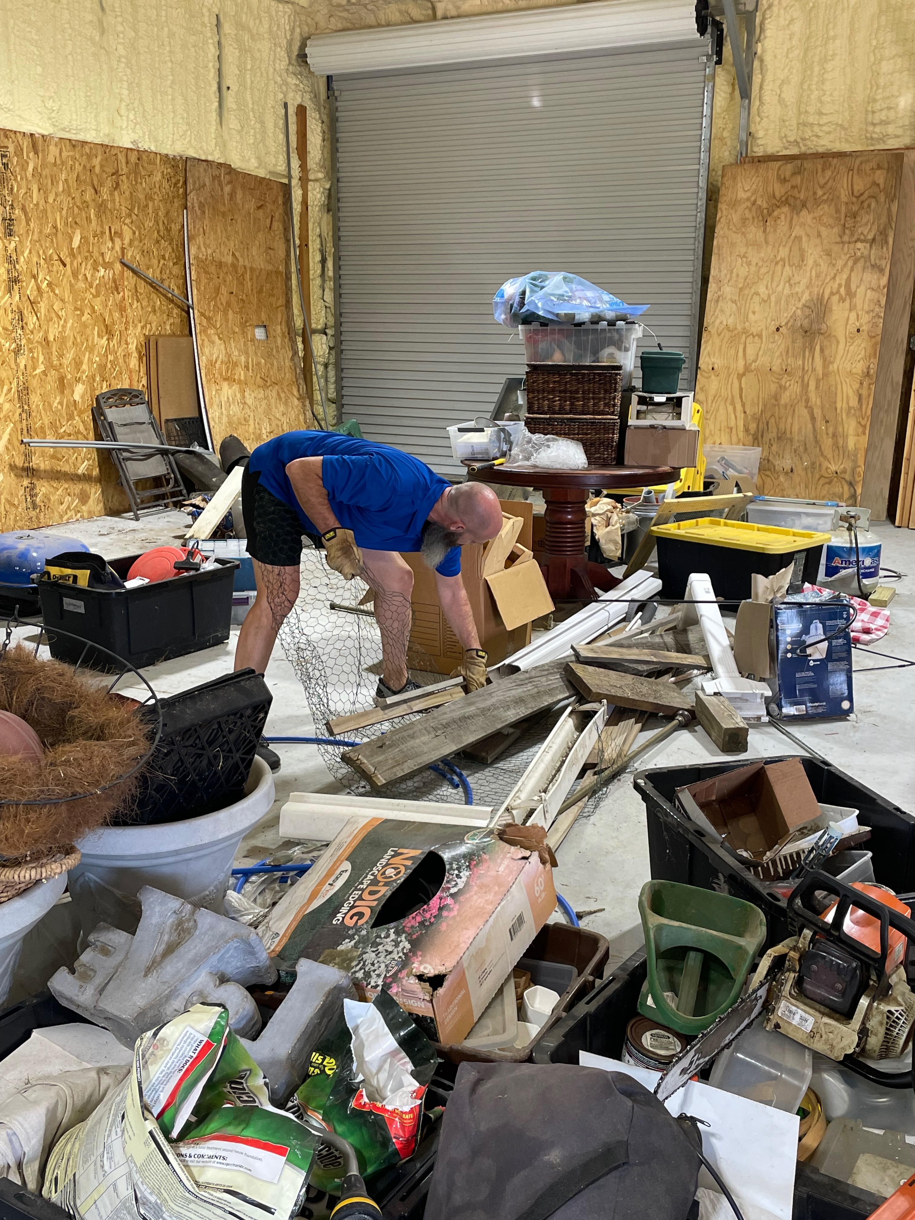 Hoarding Cleanout in Cypress, TX